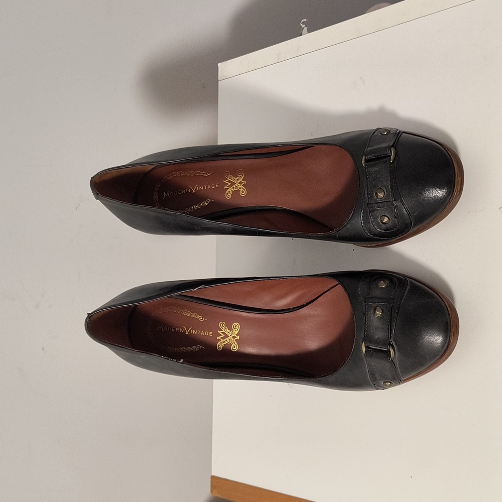 Modern Vintage Wedge Heel